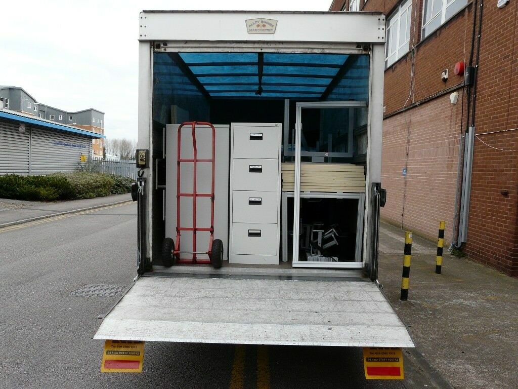 TNT moving